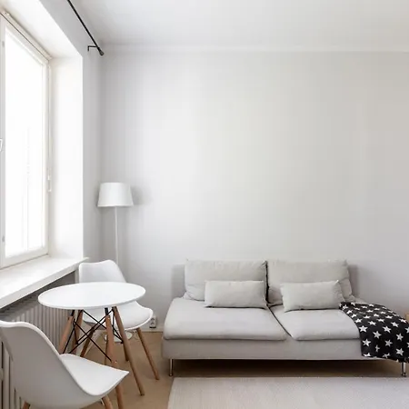 Cozy Close To Cathedral هلسنكي